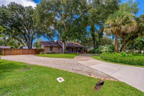 House in Edgewater, Florida 3 bedrooms, 157.19 sq.m. № 1898425 - photo 2