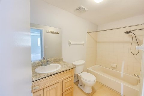 Condominio en venta en Largo, Florida, 3 dormitorios, 141.95 m2 № 2219218 - foto 16