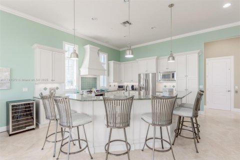 House in St. Lucie, Florida 5 bedrooms, 361.02 sq.m. № 1698831 - photo 18