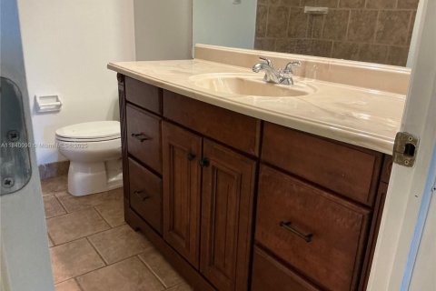 Copropriété à louer à Pompano Beach, Floride: 2 chambres, 100.33 m2 № 1828675 - photo 30