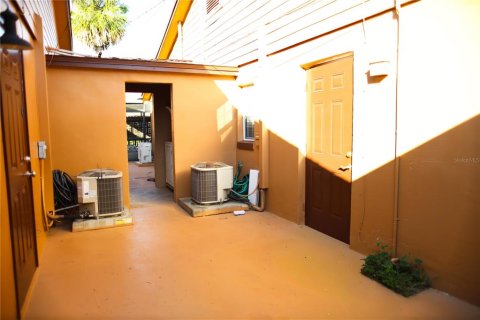 Copropriété à vendre à Casselberry, Floride: 1 chambre, 64.1 m2 № 2104393 - photo 8