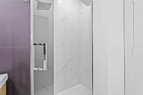 Casa en venta en Lauderhill, Florida, 3 dormitorios, 126.81 m2 № 1975611 - foto 20