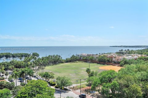 Copropriété à vendre à Miami, Floride: 2 chambres, 102.01 m2 № 1955244 - photo 3