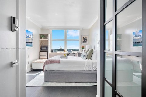 Copropriété à vendre à Miami, Floride: 2 chambres, 102.01 m2 № 1955244 - photo 28