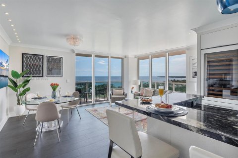 Copropriété à vendre à Miami, Floride: 2 chambres, 102.01 m2 № 1955244 - photo 15