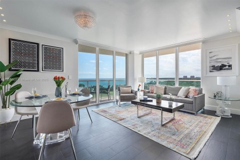 Copropriété à vendre à Miami, Floride: 2 chambres, 102.01 m2 № 1955244 - photo 17