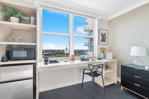 Copropriété à vendre à Miami, Floride: 2 chambres, 102.01 m2 № 1955244 - photo 16