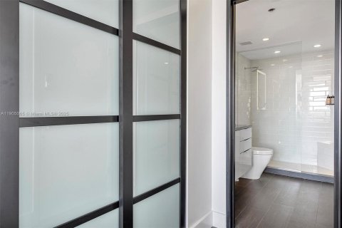 Copropriété à vendre à Miami, Floride: 2 chambres, 102.01 m2 № 1955244 - photo 29