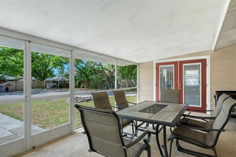 Villa ou maison à vendre à Sarasota, Floride: 4 chambres, 239.69 m2 № 2111678 - photo 28