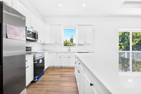 Villa ou maison à vendre à Punta Gorda, Floride: 4 chambres, 177.91 m2 № 2094630 - photo 11