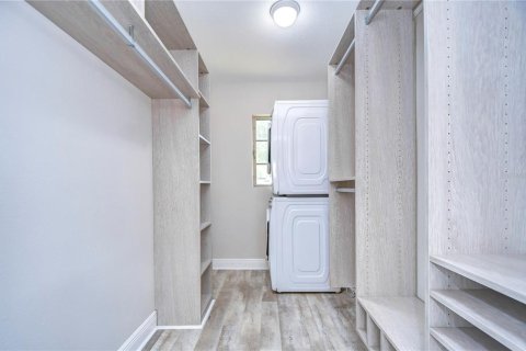 Casa en alquiler en Saint Petersburg, Florida, 2 dormitorios, 90.58 m2 № 2283731 - foto 24