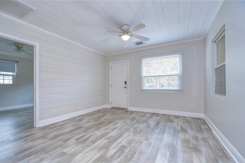 Casa en alquiler en Saint Petersburg, Florida, 2 dormitorios, 90.58 m2 № 2283731 - foto 5