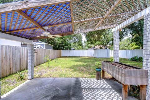 Casa en alquiler en Saint Petersburg, Florida, 2 dormitorios, 90.58 m2 № 2283731 - foto 29