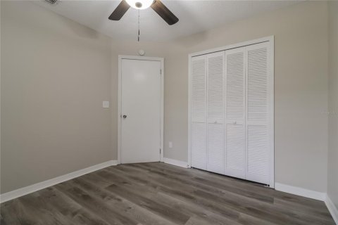Casa en alquiler en Deltona, Florida, 3 dormitorios, 129.69 m2 № 1690606 - foto 12