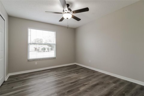 Casa en alquiler en Deltona, Florida, 3 dormitorios, 129.69 m2 № 1690606 - foto 13