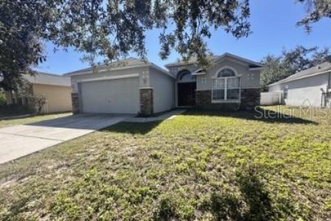 House in Kissimmee, Florida 3 bedrooms, 151.62 sq.m. № 2239178