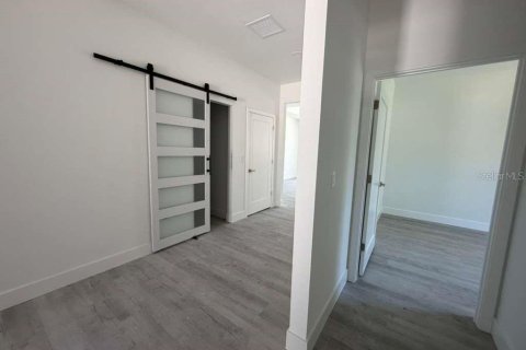 Villa ou maison à vendre à Port Charlotte, Floride: 3 chambres, 165.18 m2 № 2142976 - photo 26