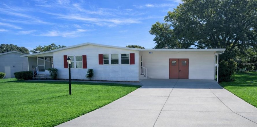 Apartment in Leesburg, Florida 2 bedrooms, 124.86 sq.m. № 2393845