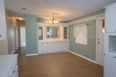Apartment in Leesburg, Florida 2 bedrooms, 124.86 sq.m. № 2393845 - photo 9