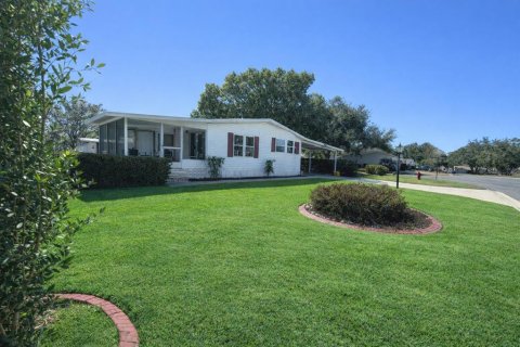 Apartment in Leesburg, Florida 2 bedrooms, 124.86 sq.m. № 2393845 - photo 2