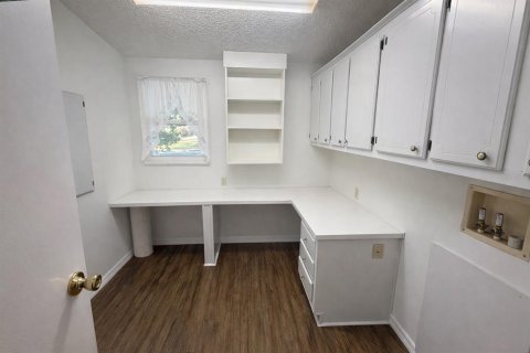 Apartment in Leesburg, Florida 2 bedrooms, 124.86 sq.m. № 2393845 - photo 12