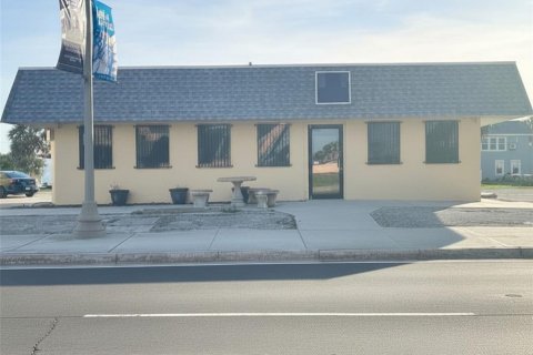 Immobilier commercial à Daytona Beach, Floride 186.45 m2 № 2214708
