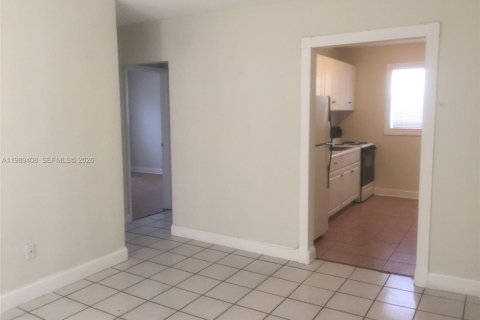 Copropriété à louer à Miami, Floride: 2 chambres, 60.39 m2 № 2051522 - photo 4
