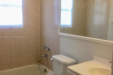 Copropriété à louer à Miami, Floride: 2 chambres, 60.39 m2 № 2051522 - photo 8