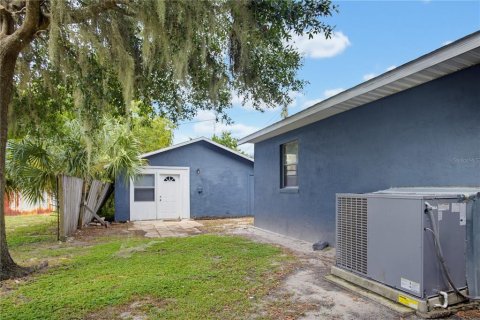 Casa en venta en Eustis, Florida, 3 dormitorios, 192.96 m2 № 2363365 - foto 5