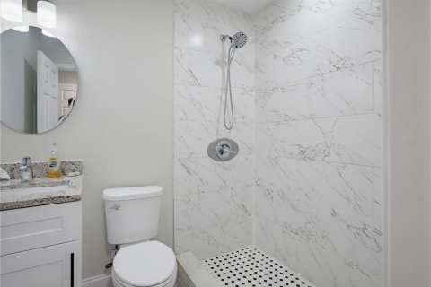 Casa en venta en Eustis, Florida, 3 dormitorios, 192.96 m2 № 2363365 - foto 28