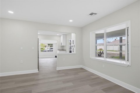 Casa en venta en Eustis, Florida, 3 dormitorios, 192.96 m2 № 2363365 - foto 22