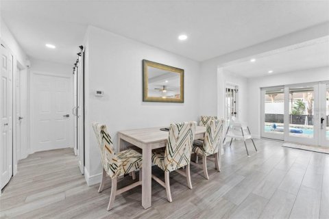 Villa ou maison à vendre à Oldsmar, Floride: 3 chambres, 142.42 m2 № 2405580 - photo 9