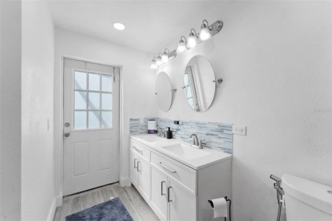 Villa ou maison à vendre à Oldsmar, Floride: 3 chambres, 142.42 m2 № 2405580 - photo 21