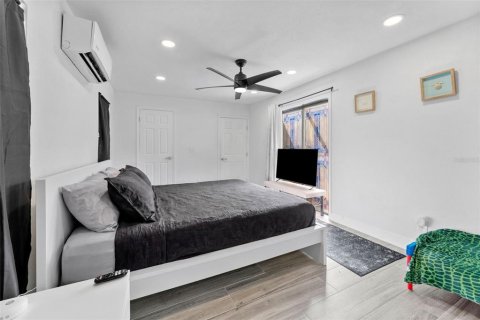 Villa ou maison à vendre à Oldsmar, Floride: 3 chambres, 142.42 m2 № 2405580 - photo 20
