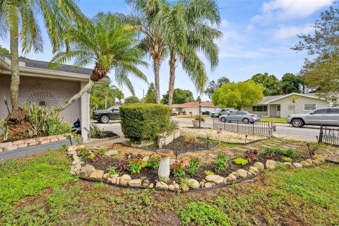 Villa ou maison à vendre à Oldsmar, Floride: 3 chambres, 142.42 m2 № 2405580 - photo 4