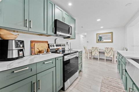 Villa ou maison à vendre à Oldsmar, Floride: 3 chambres, 142.42 m2 № 2405580 - photo 14