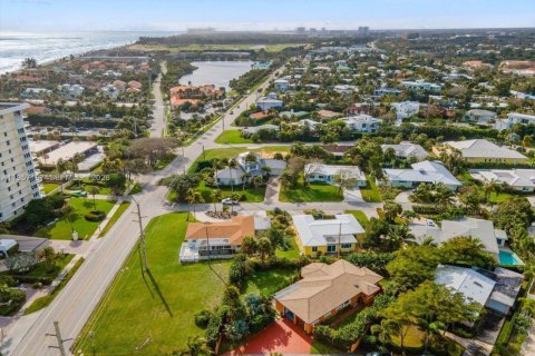 Commercial property in Juno Beach, Florida № 2018020 - photo 3