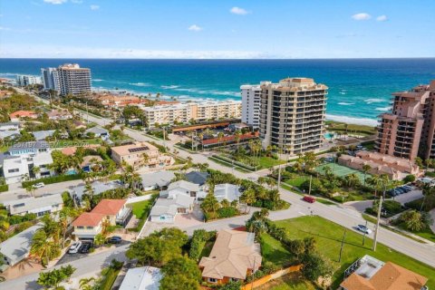 Commercial property in Juno Beach, Florida № 2018020