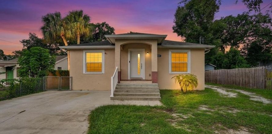 Casa en Tampa, Florida 3 dormitorios, 125.14 m2 № 2167068