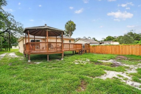 Casa en venta en Tampa, Florida, 3 dormitorios, 125.14 m2 № 2167068 - foto 3