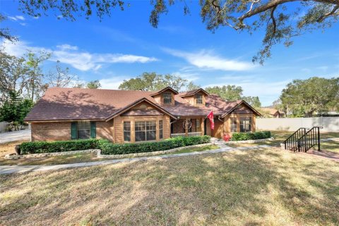 Casa en venta en Groveland, Florida, 4 dormitorios, 323.67 m2 № 1523458 - foto 3