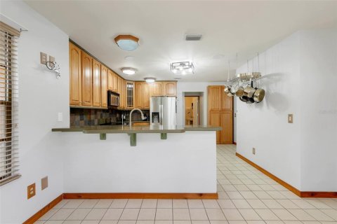 Casa en venta en Groveland, Florida, 4 dormitorios, 323.67 m2 № 1523458 - foto 27