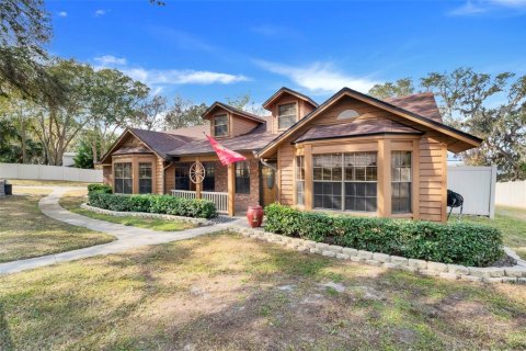 Casa en venta en Groveland, Florida, 4 dormitorios, 323.67 m2 № 1523458 - foto 2