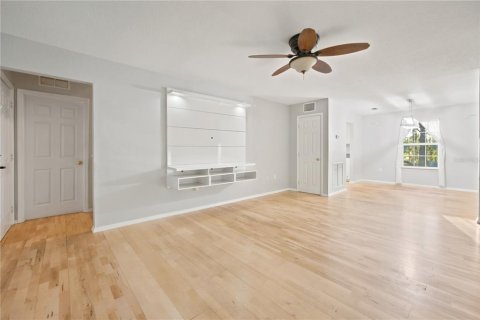 Villa ou maison à louer à Williston, Floride: 3 chambres, 136.94 m2 № 2431251 - photo 2