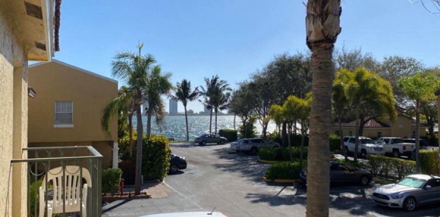 Condo à Lake Park, Floride, 1 chambre  № 1221367