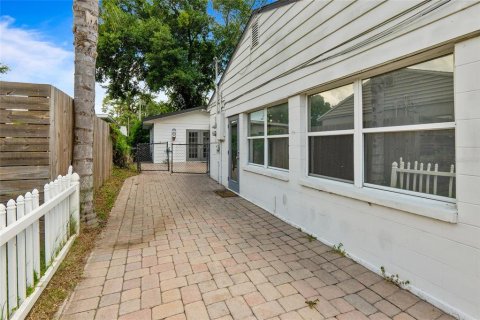 Casa en venta en Orlando, Florida, 4 dormitorios, 145.67 m2 № 1858035 - foto 27