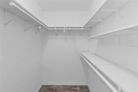 Casa en venta en Orlando, Florida, 4 dormitorios, 145.67 m2 № 1858035 - foto 11