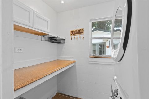Casa en venta en Orlando, Florida, 4 dormitorios, 145.67 m2 № 1858035 - foto 16