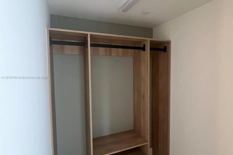 Condominio en venta en Miami, Florida, 2 dormitorios, 85.1 m2 № 2032860 - foto 23