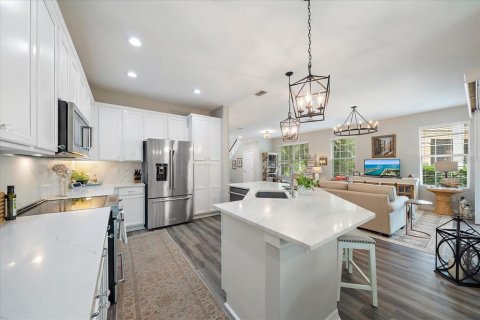 Townhouse in Sarasota, Florida 3 bedrooms, 197.05 sq.m. № 1819069 - photo 15